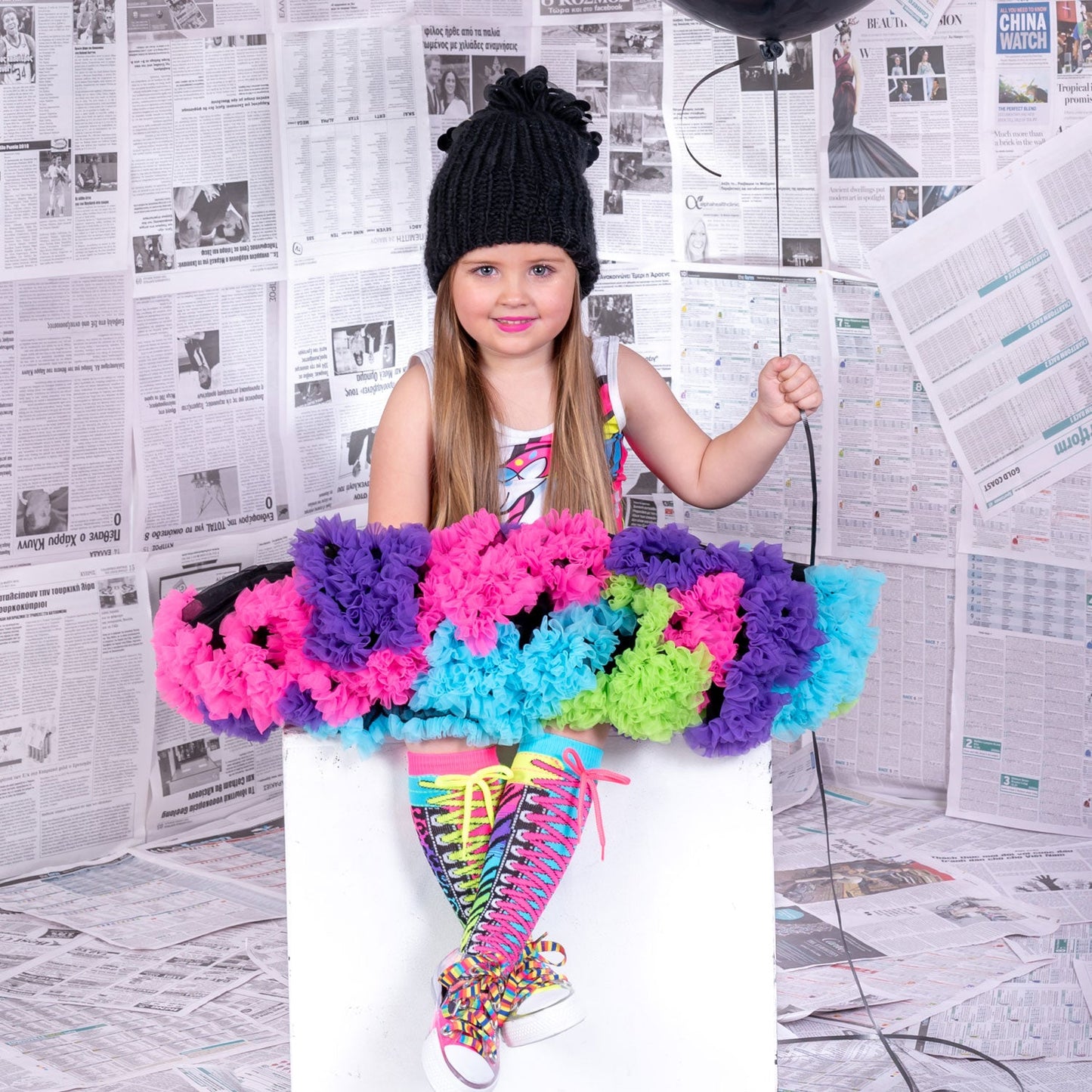 BLACK PETTISKIRT
