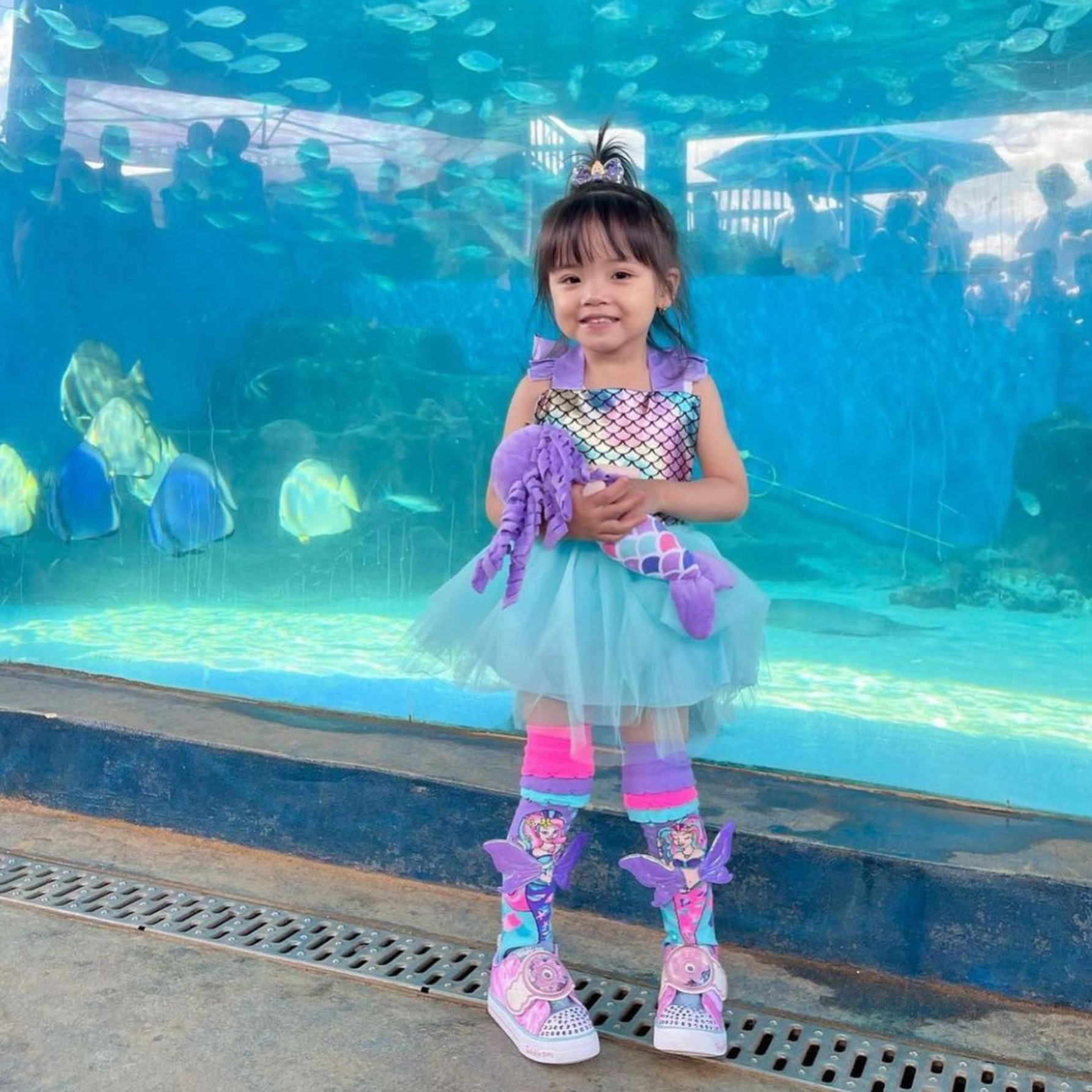 MERMAID VIBES SOCKS – MADMIA USA